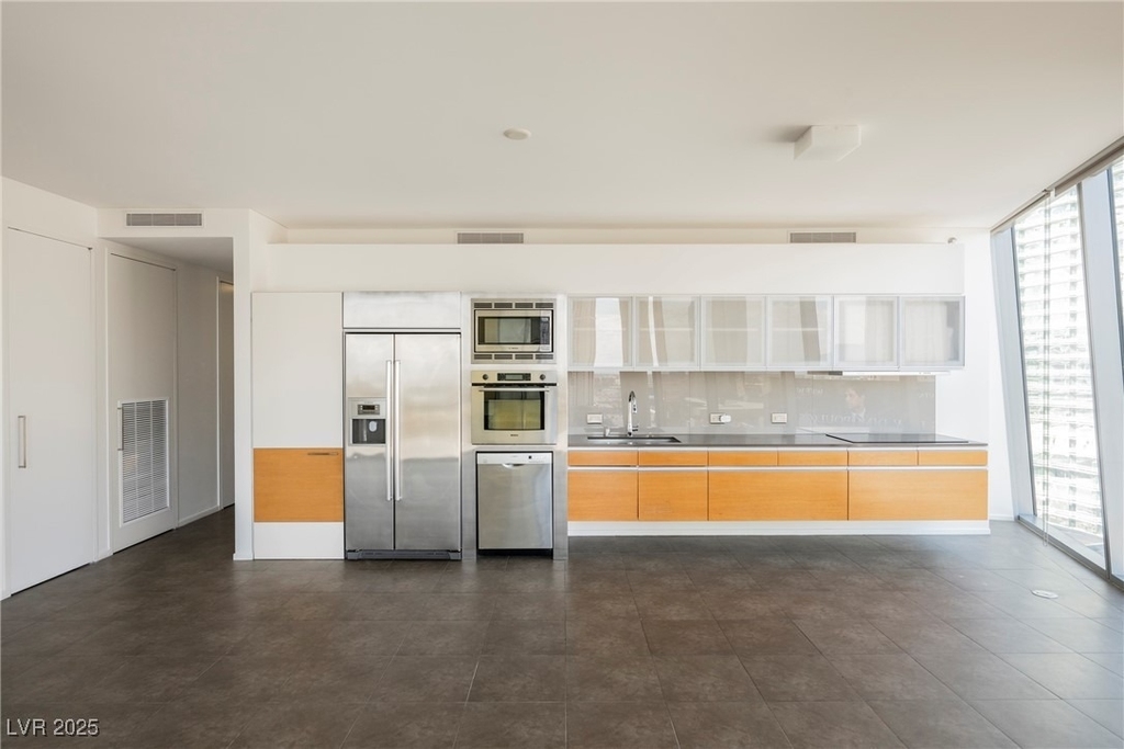 3726 Las Vegas Boulevard - Photo 20