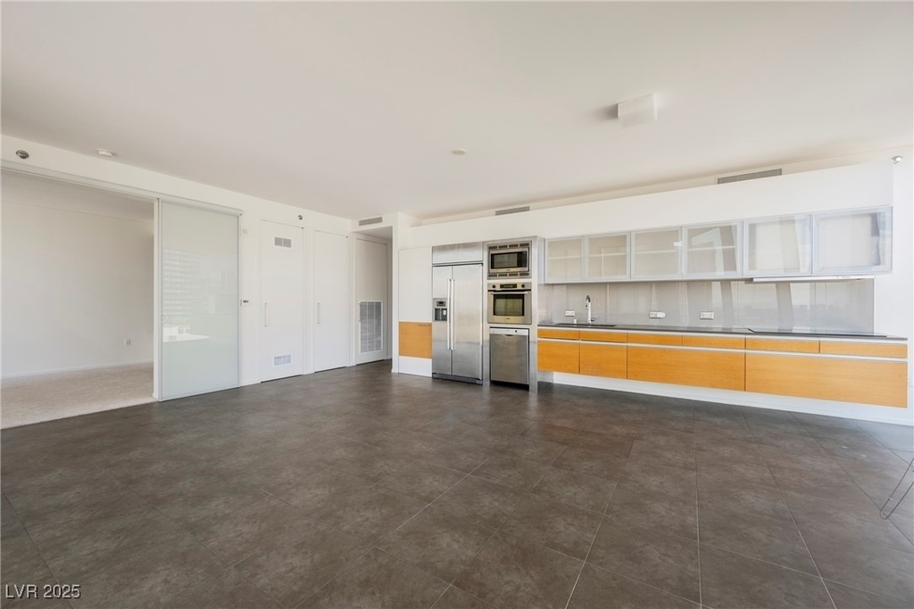 3726 Las Vegas Boulevard - Photo 23