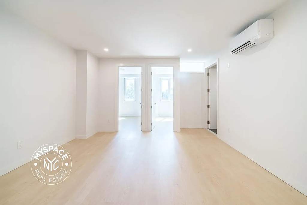 280 Meeker Avenue - Photo 4
