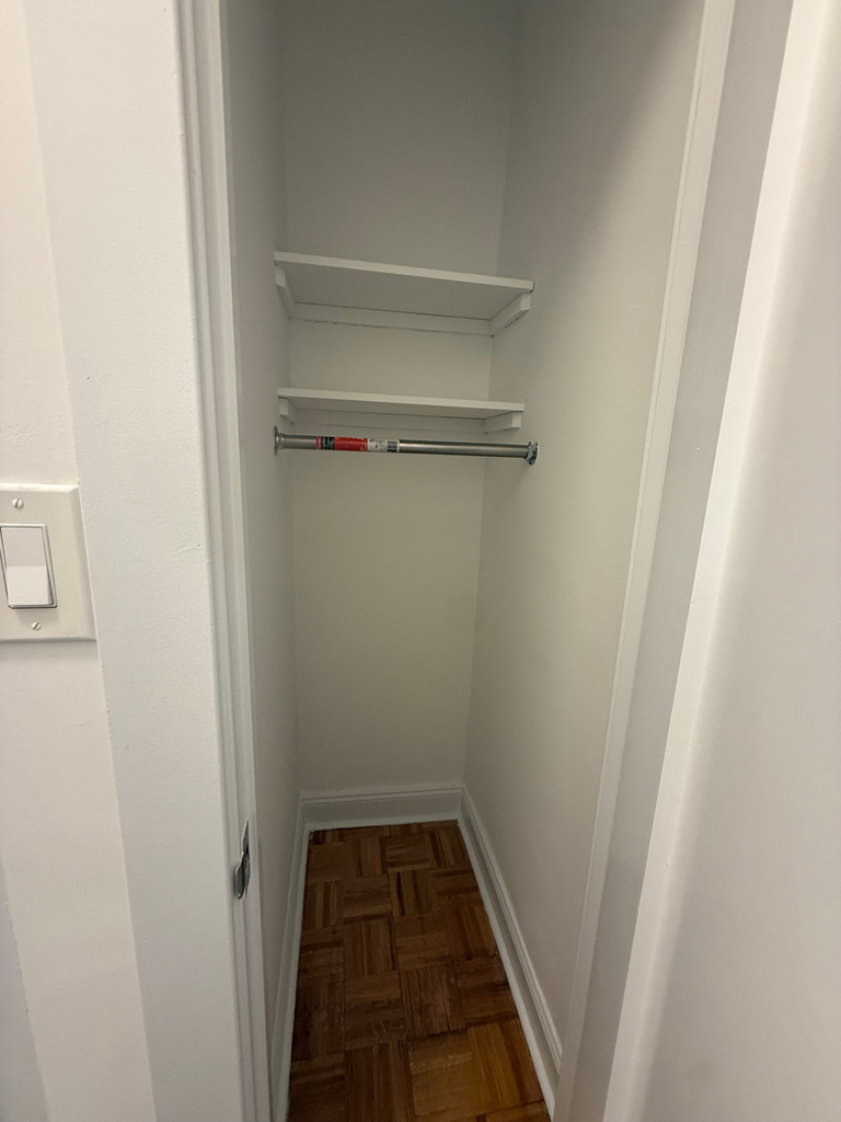 147 East 72nd Street - Photo 7