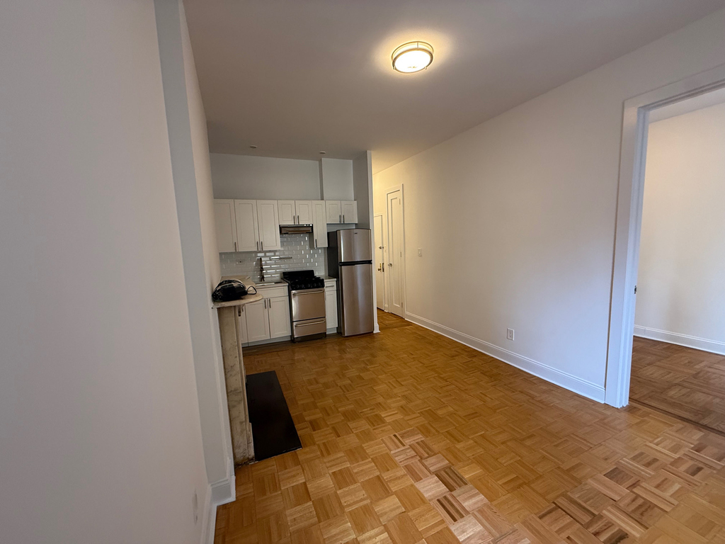 147 East 72nd Street - Photo 1