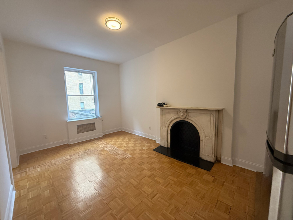 147 East 72nd Street - Photo 0