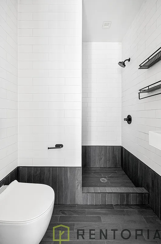 90 Manhattan Avenue - Photo 9