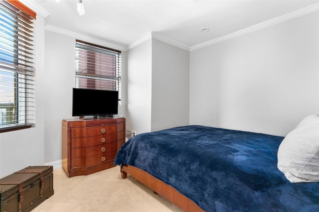 2110 N Ocean Boulevard - Photo 32