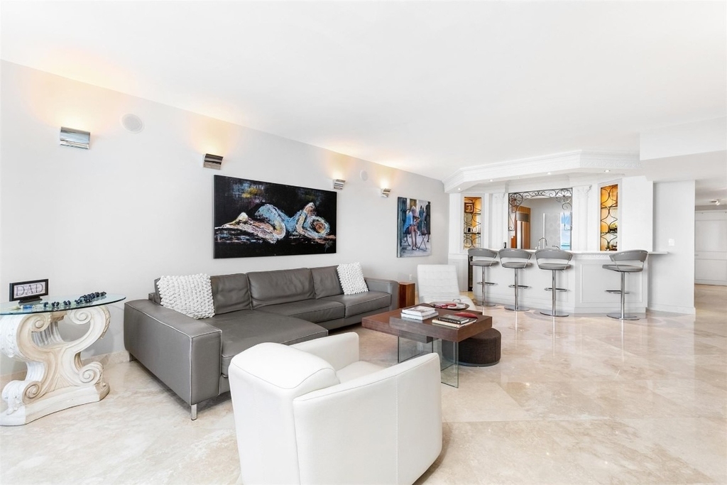 2110 N Ocean Boulevard - Photo 4