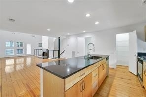 2202 N Peak Street - Photo 19