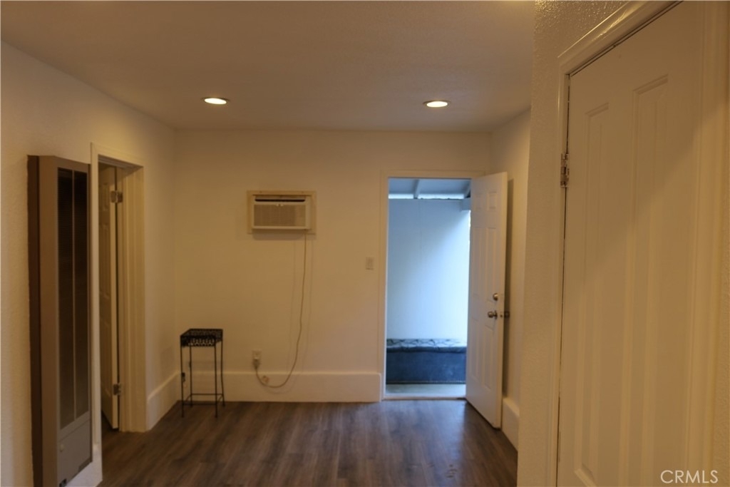 10799 Sherman Grove Avenue - Photo 3