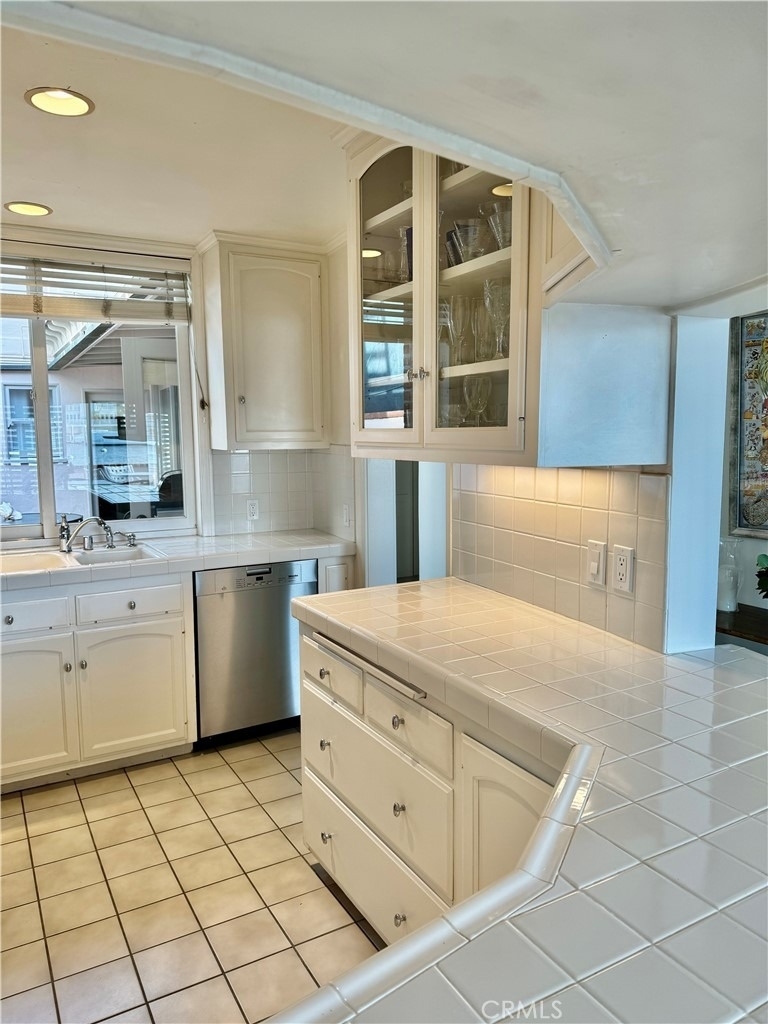 1009 N Bay Front - Photo 9