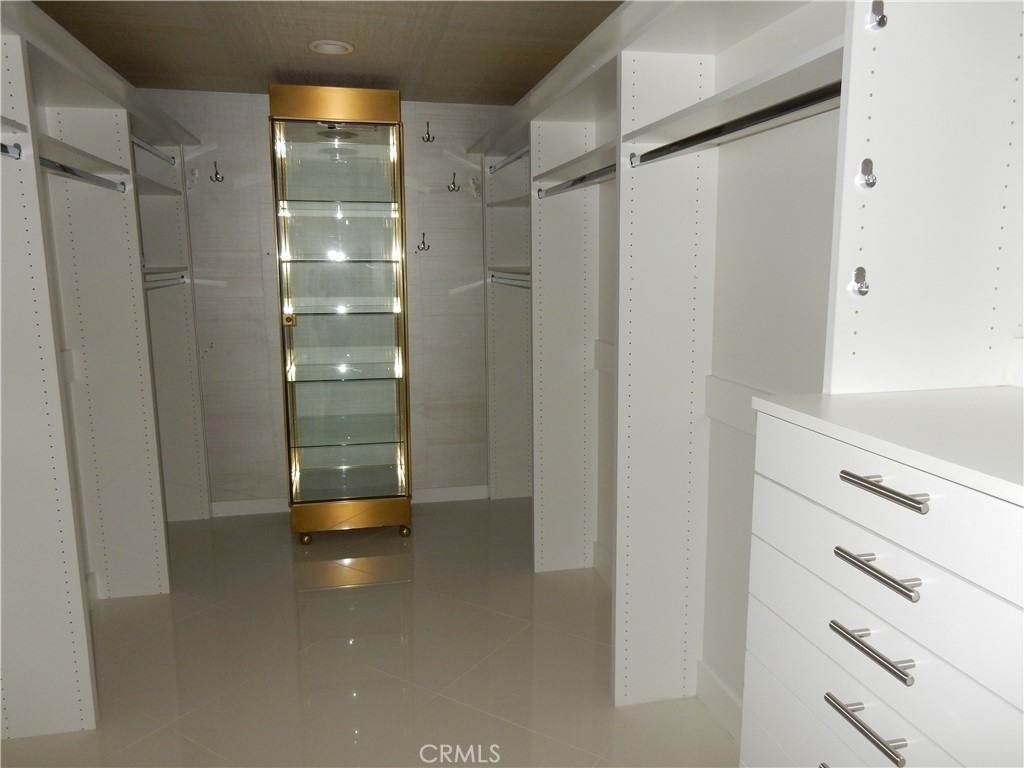 900 Island Drive - Photo 5