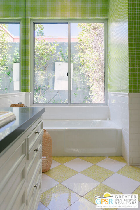 47075 Marrakesh Drive - Photo 16