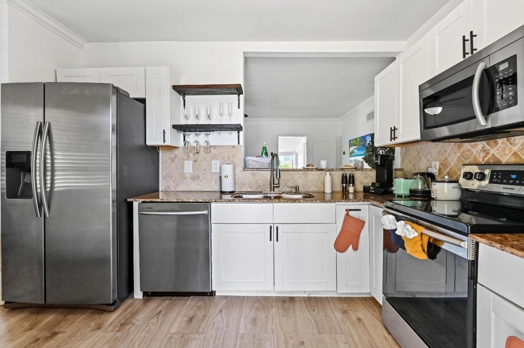 1032 W Jennings Street - Photo 8