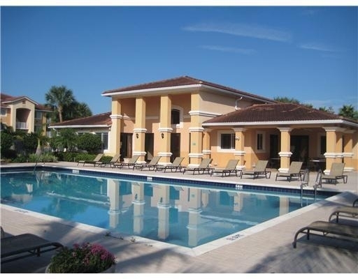 181 Sw Palm Drive - Photo 17