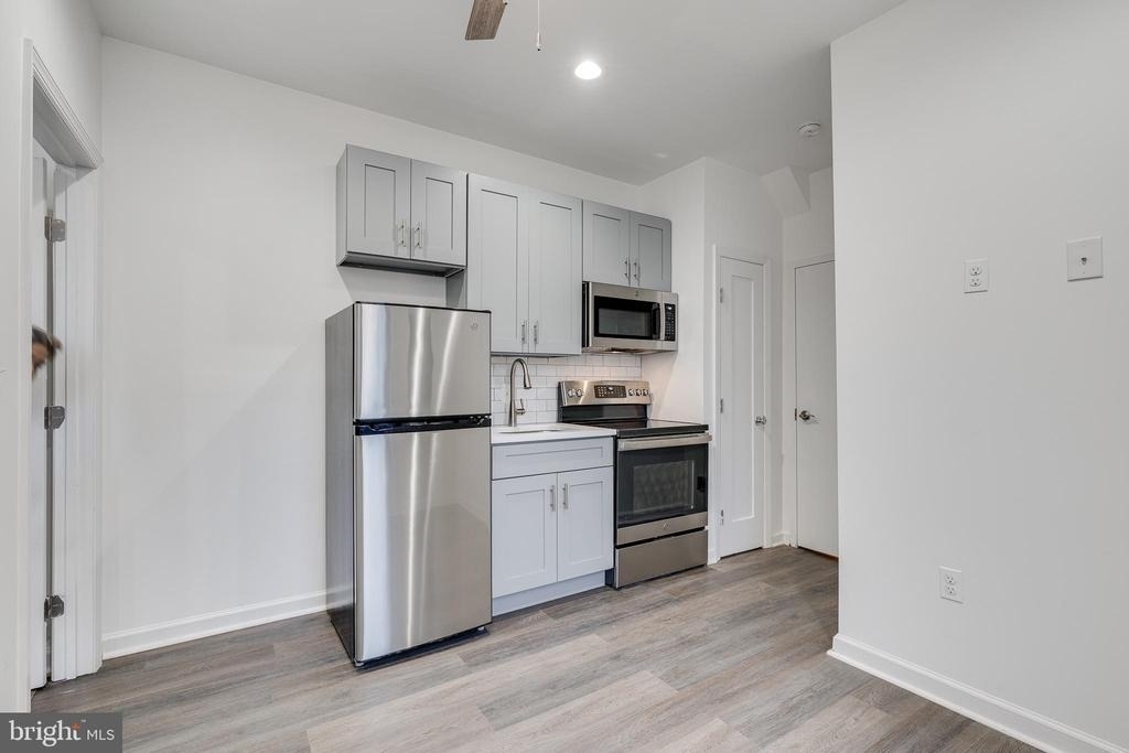 4216 Westminster Avenue - Photo 1