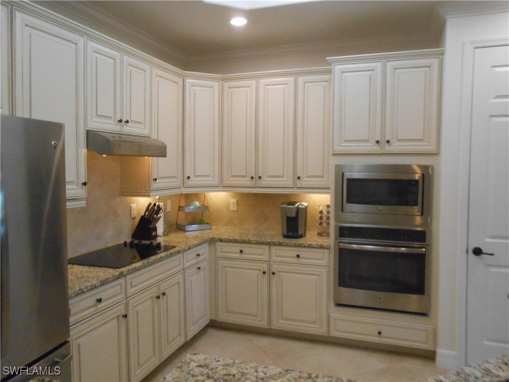 28628 Derry Court - Photo 11