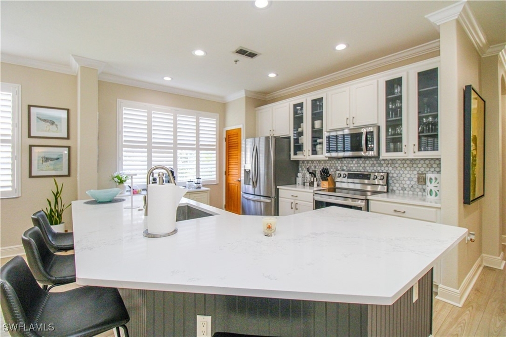 4853 Hampshire Court - Photo 18