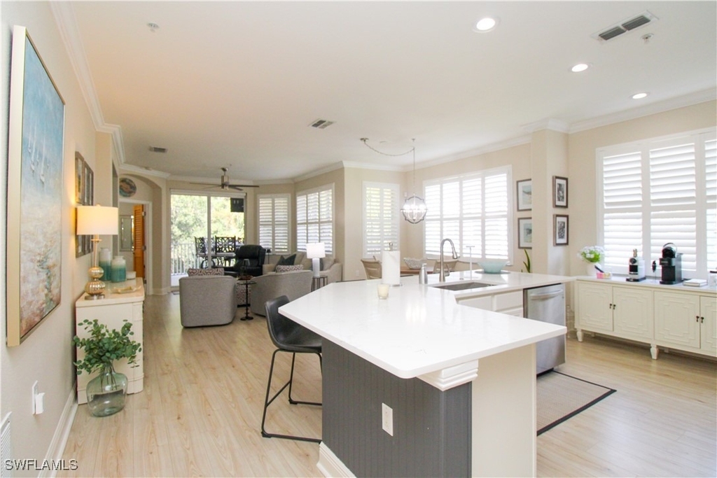 4853 Hampshire Court - Photo 16
