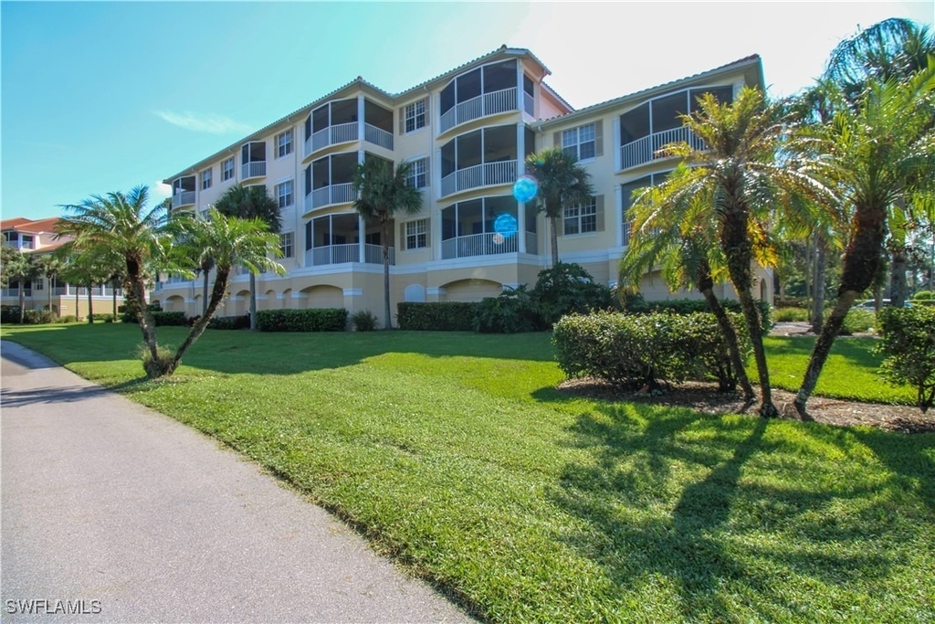4853 Hampshire Court - Photo 3