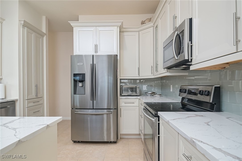 2250 Grove Drive - Photo 7