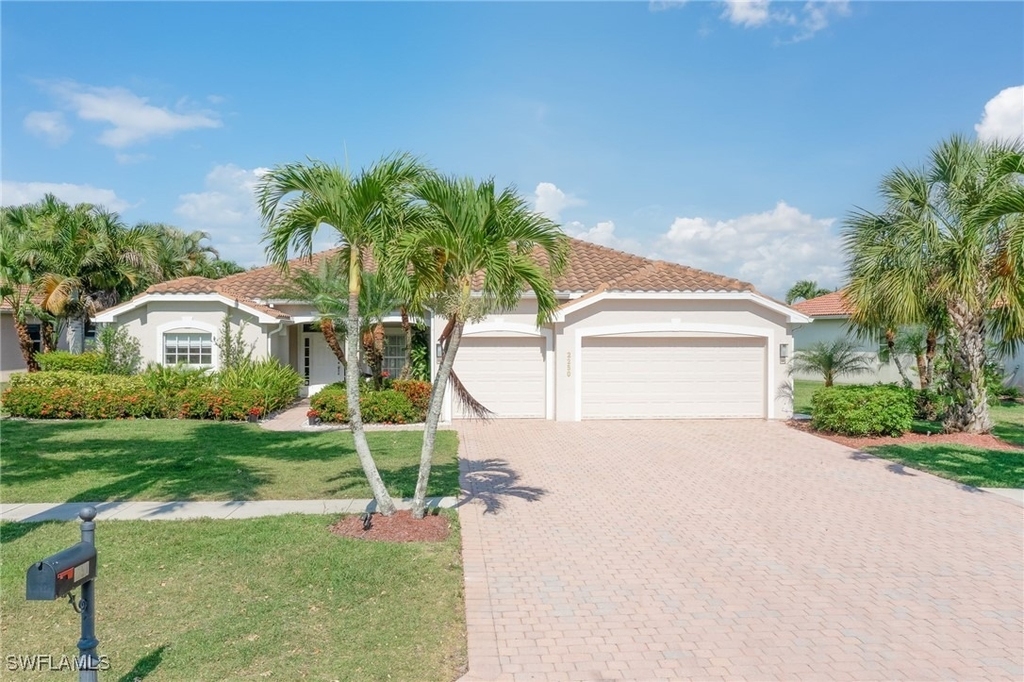 2250 Grove Drive - Photo 0