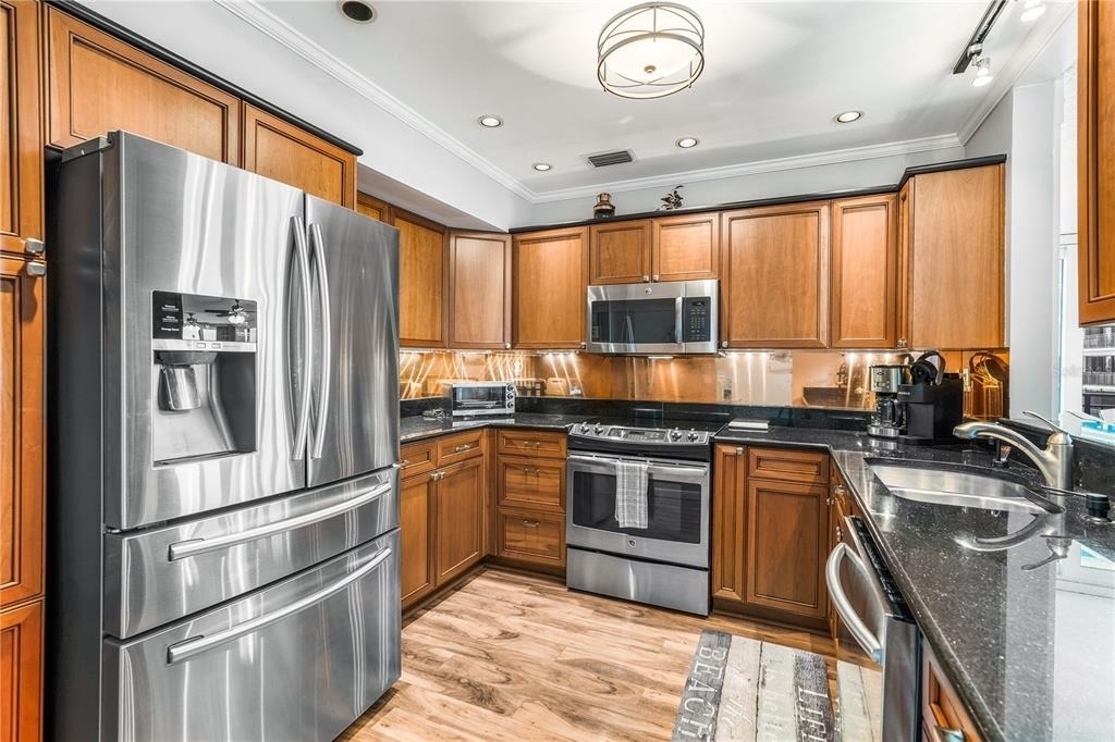 7650 Bayshore Drive - Photo 24