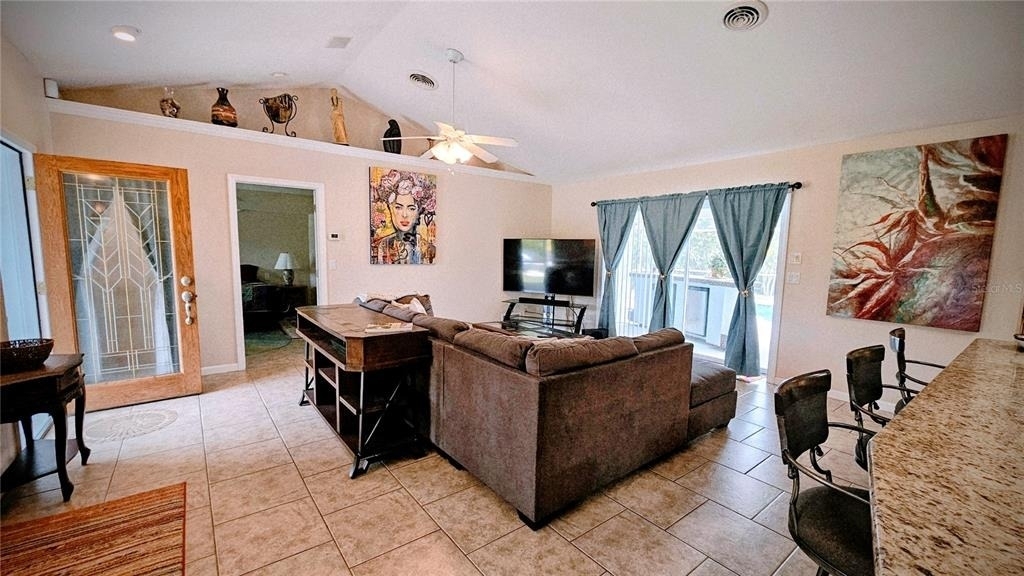 881 Bayshore Drive - Photo 10