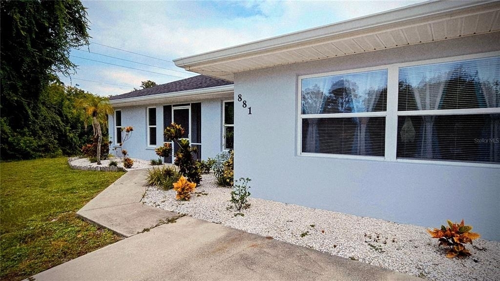 881 Bayshore Drive - Photo 1