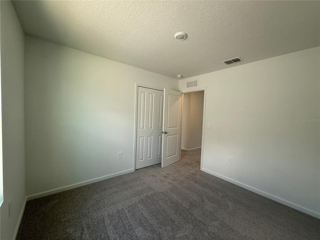 2528 Absolute Avenue - Photo 8