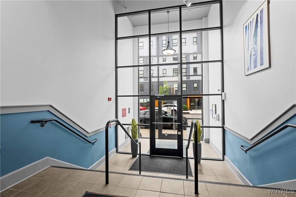 210 Ellicott Street - Photo 20