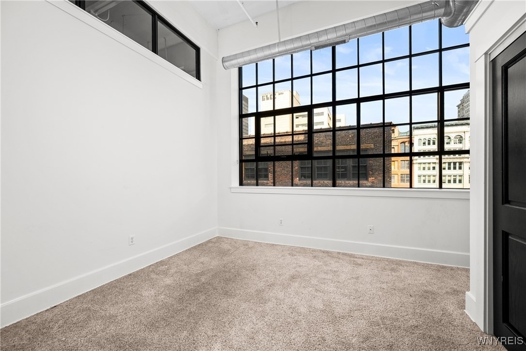 210 Ellicott Street - Photo 16