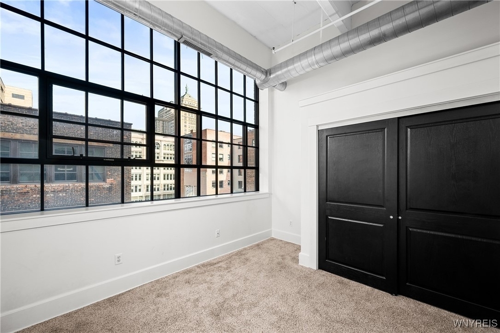 210 Ellicott Street - Photo 17