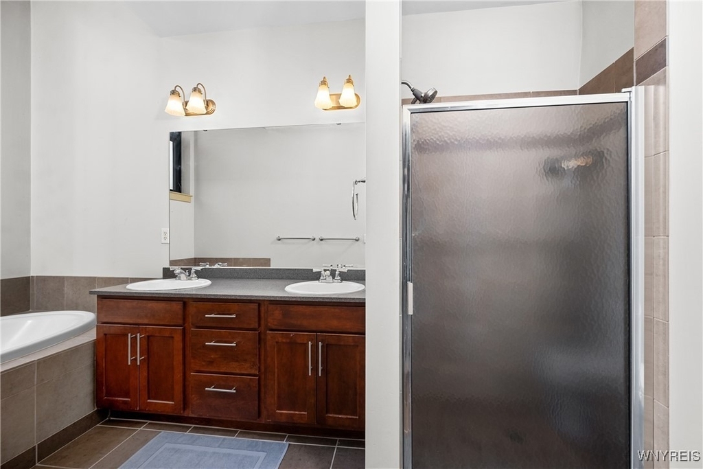 210 Ellicott Street - Photo 13