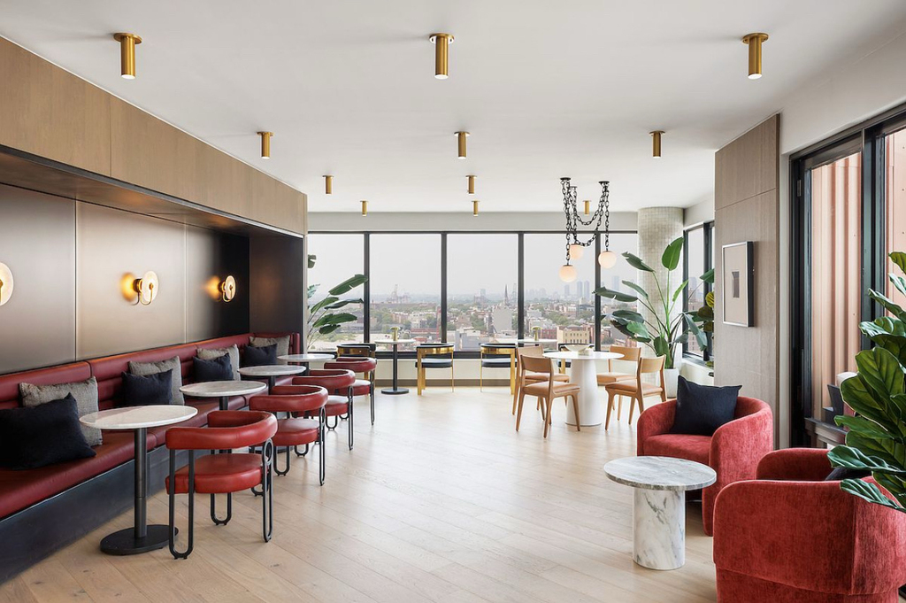 4th Avenue - Photo 12
