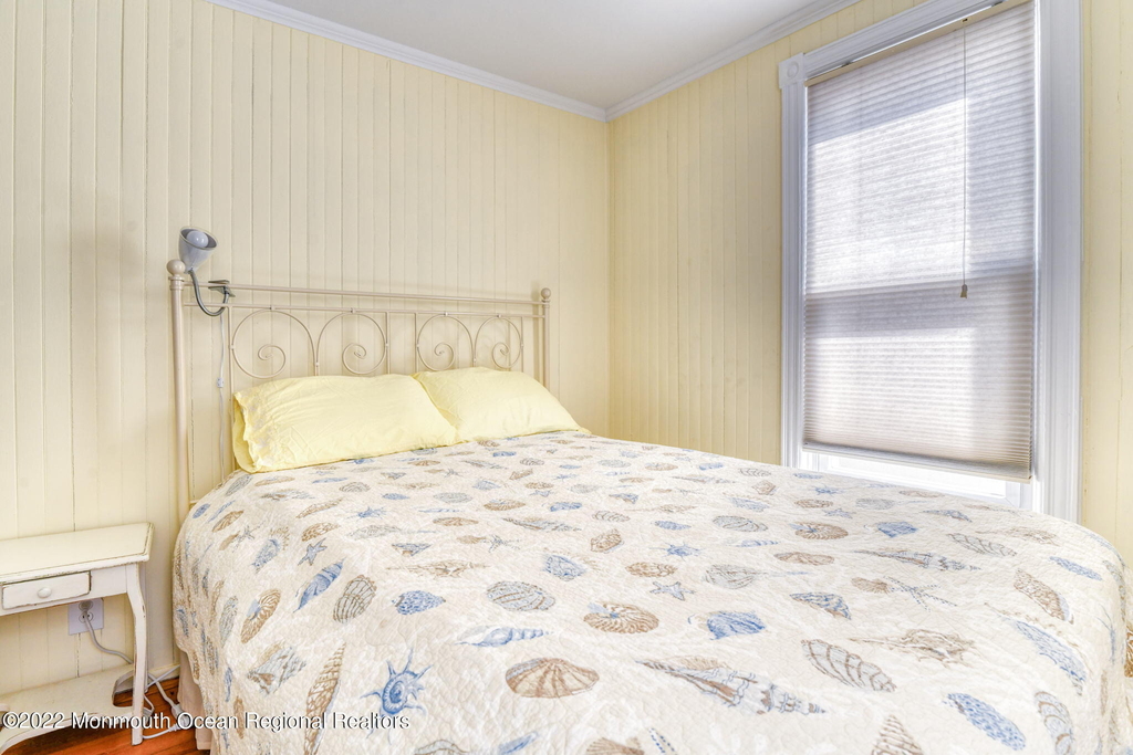 8 Surf Avenue - Photo 13
