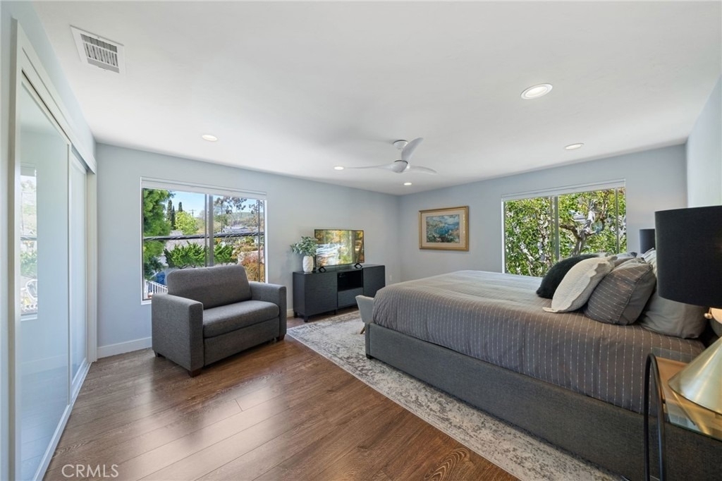 215 Monterey Drive - Photo 16
