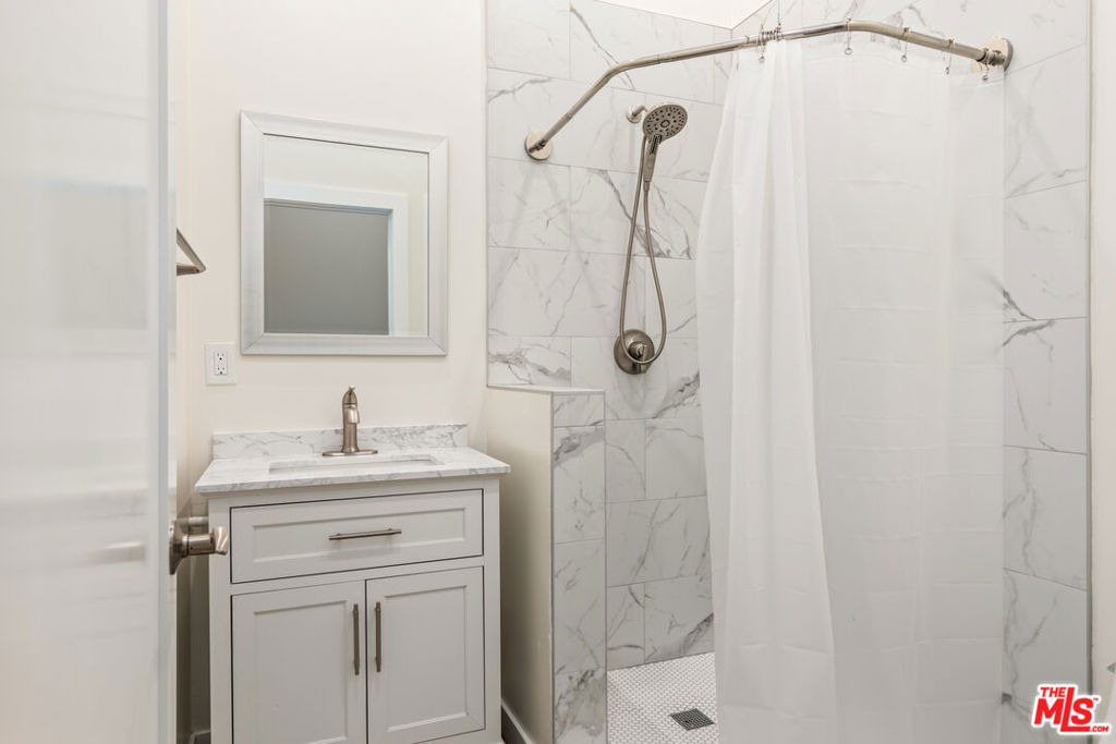 2336 Scarff Street - Photo 27