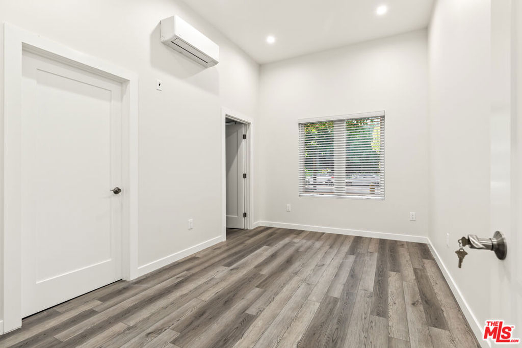 2336 Scarff Street - Photo 18