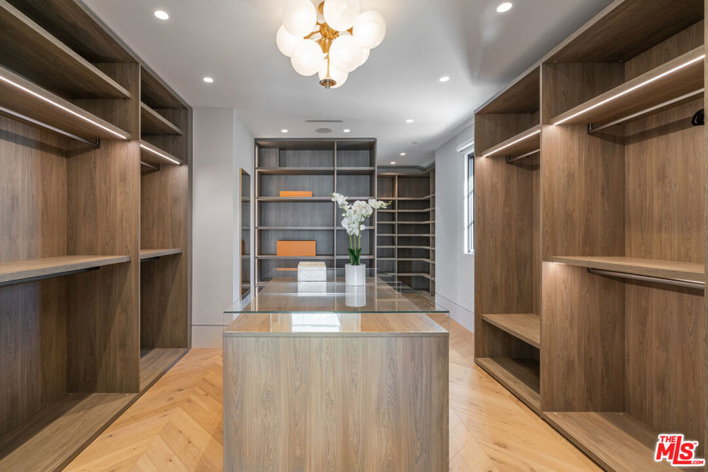 611 N Hillcrest Road - Photo 55