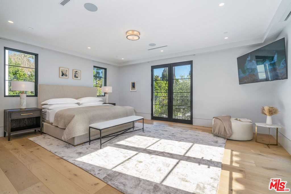 611 N Hillcrest Road - Photo 44