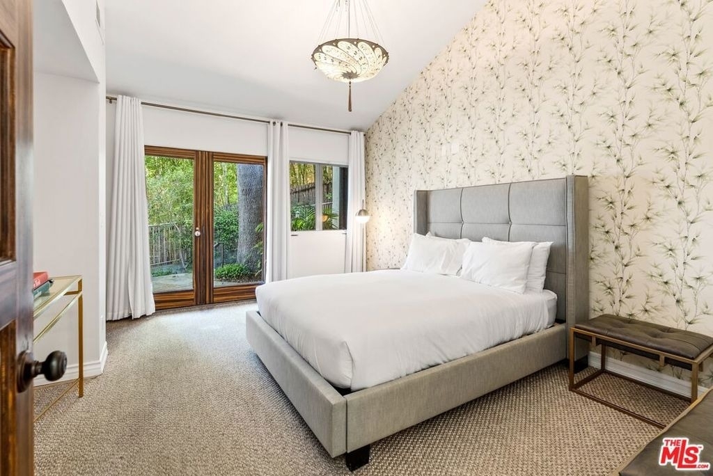1615 Marmont Avenue - Photo 11