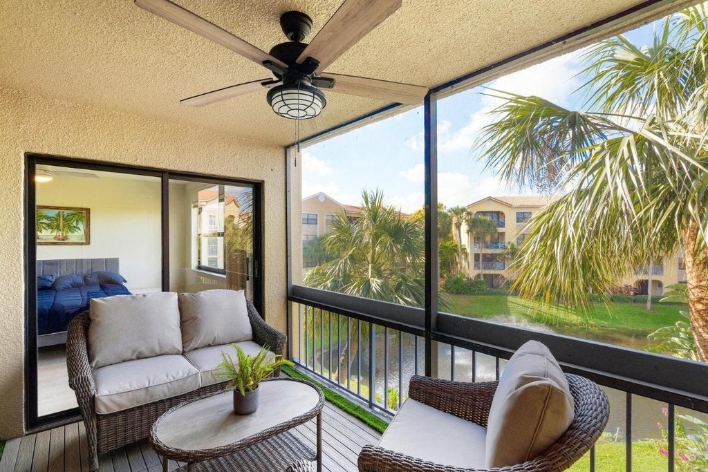 700 Uno Lago Drive - Photo 12