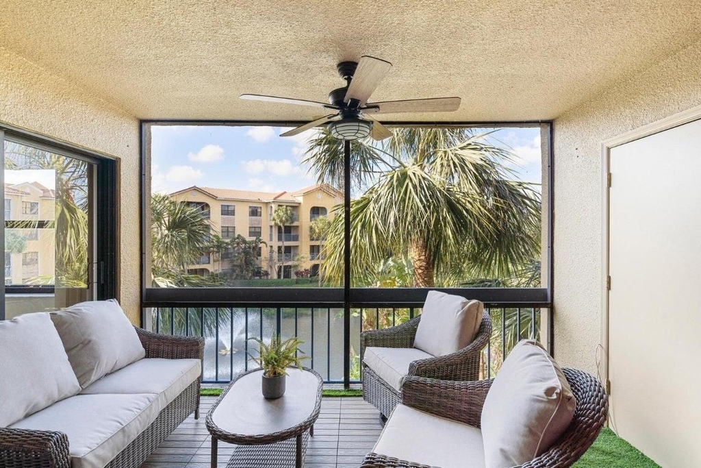 700 Uno Lago Drive - Photo 13