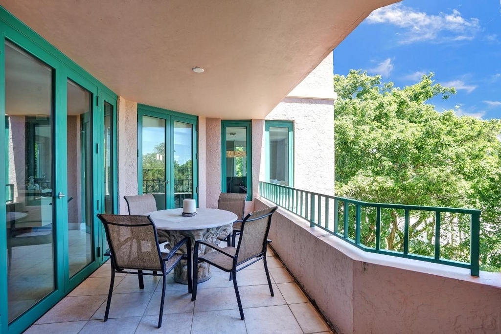 100 Se 5th Avenue - Photo 19