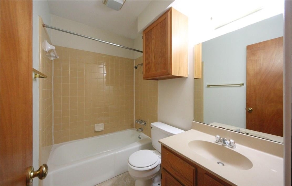 1903 E 20th St - Photo 7