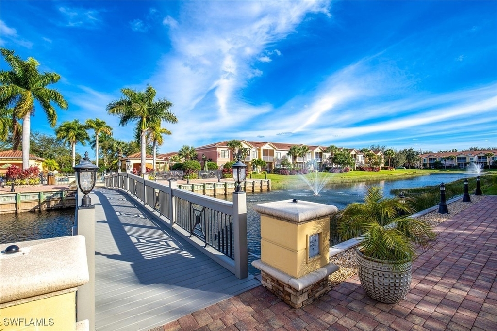20201 Estero Gardens Circle - Photo 25