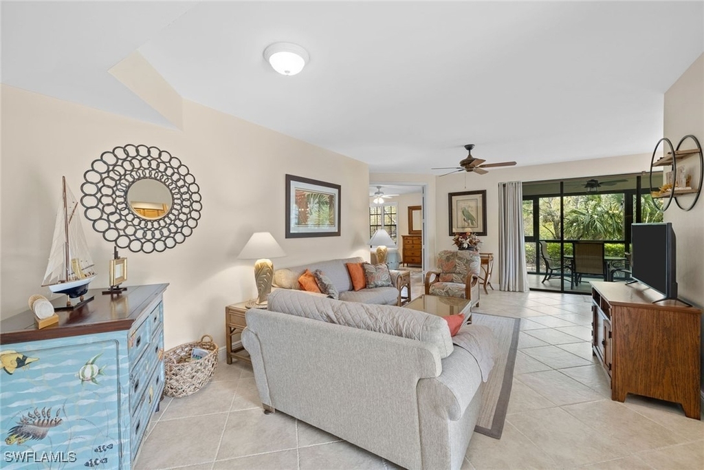 27190 Oakwood Lake Drive - Photo 2