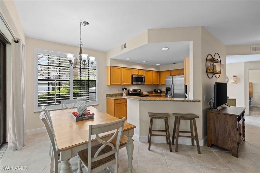 27190 Oakwood Lake Drive - Photo 7