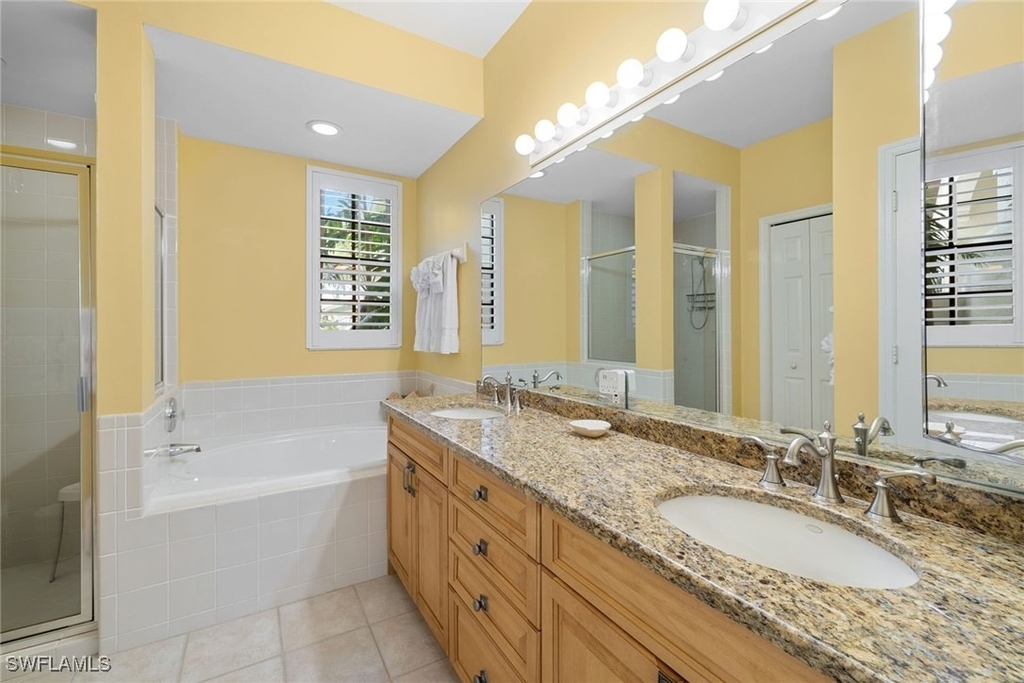 27190 Oakwood Lake Drive - Photo 18
