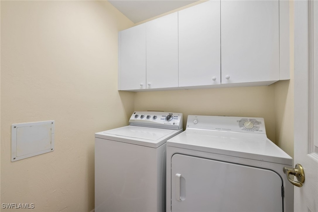 27190 Oakwood Lake Drive - Photo 25