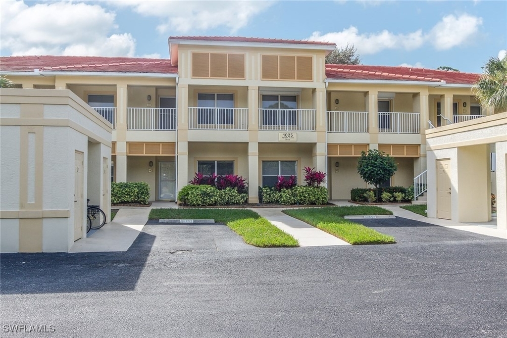 1025 Tarpon Cove Drive - Photo 0