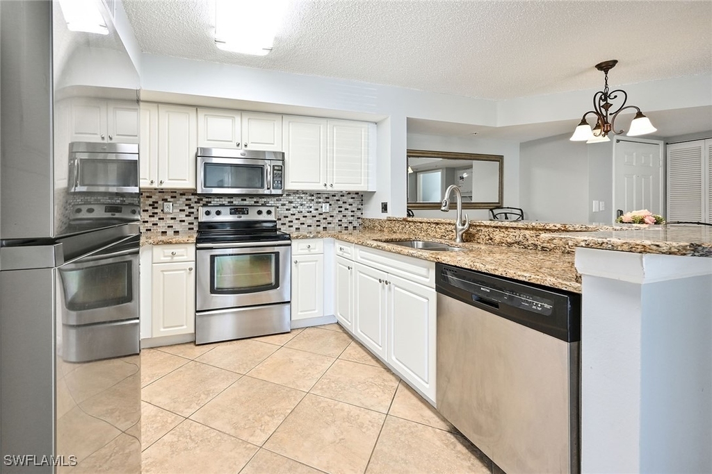 1265 Wildwood Lakes Boulevard - Photo 6
